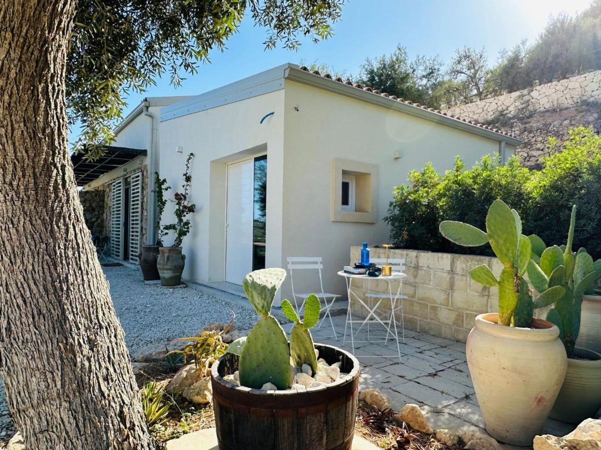 Azalo Country House Noto Exterior photo