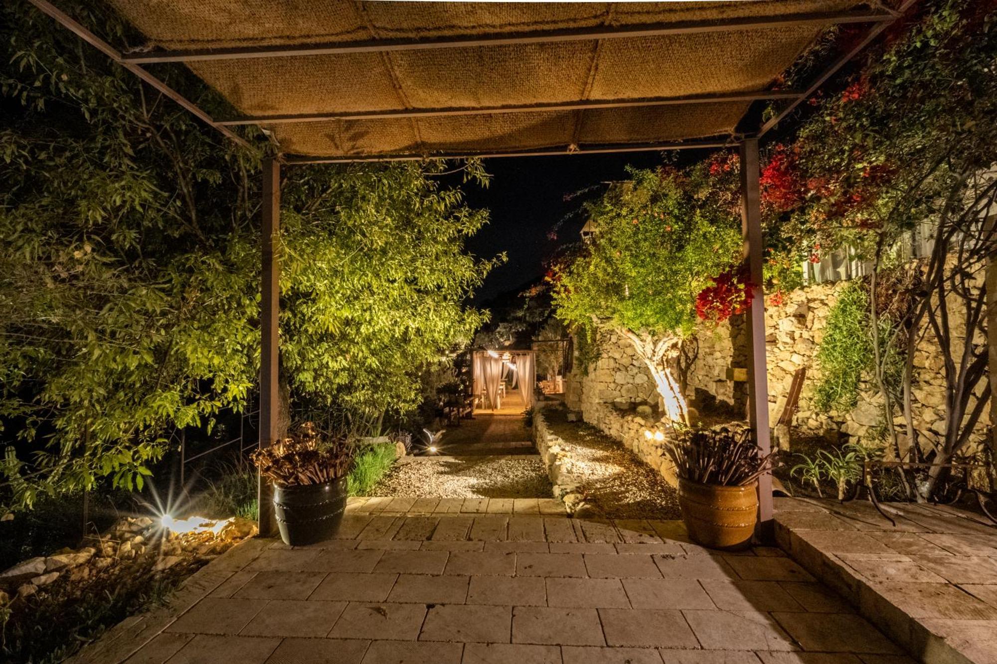 Azalo Country House Noto Exterior photo